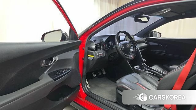 Hyundai Veloster (JS) id 3879795 из Кореи 20