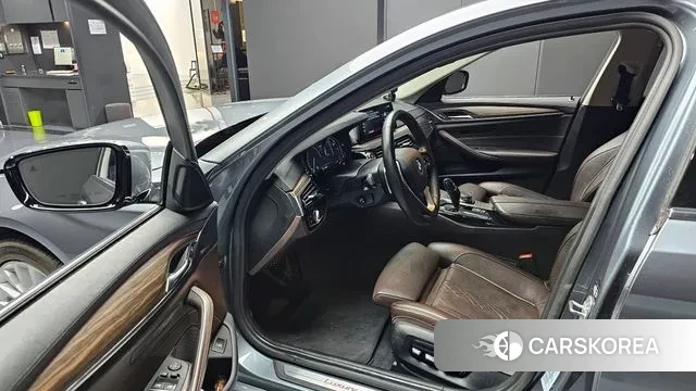 BMW 5 Series (G30) id 3455111 из Кореи 20