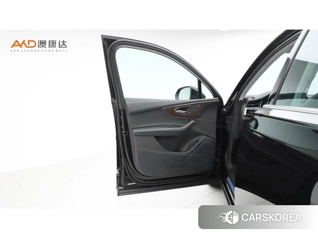 Audi Q7 id 4261589 из Китая 11