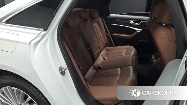 Audi A6 (C8) id 3361747 из Кореи 20