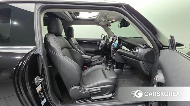 Mini Cooper id 4445289 из Кореи 32