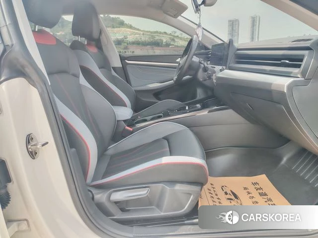 Volkswagen Lingdu id 4353659 из Китая 17