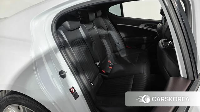 Genesis G70 id 4765115 из Кореи 34