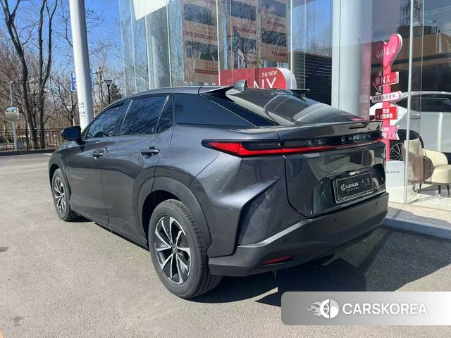 Lexus RZ id 4262151 из Китая 17