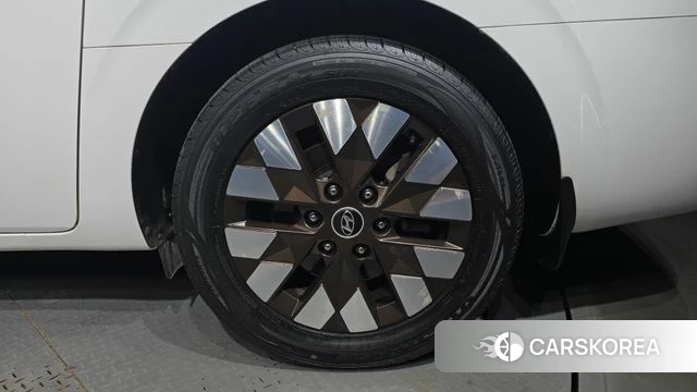 Hyundai Staria id 4293628 из Кореи 19