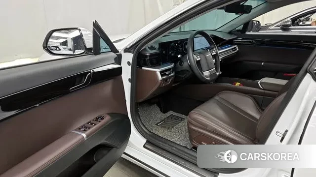 Hyundai Grandeur (GN7) id 3706695 из Кореи 20