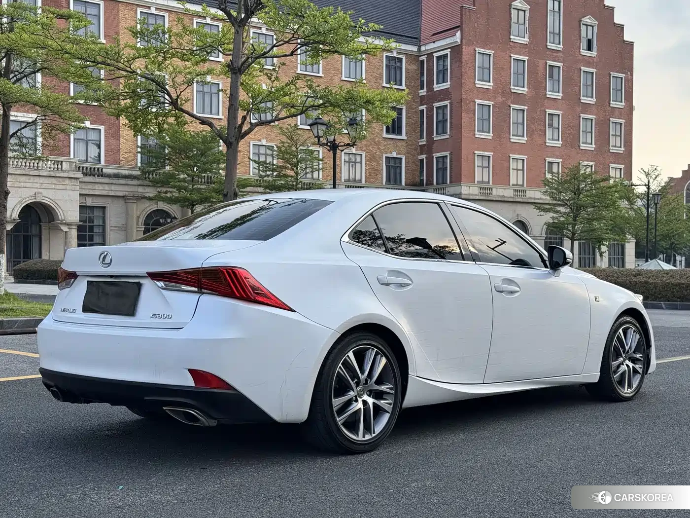 Lexus IS id 4629781 из Китая 15