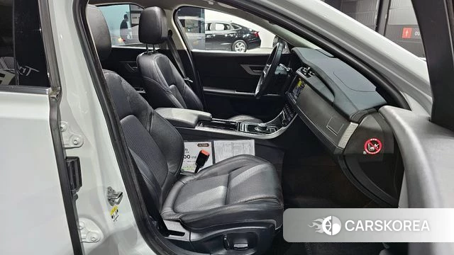 Jaguar XF (X260) id 3834563 из Кореи 20