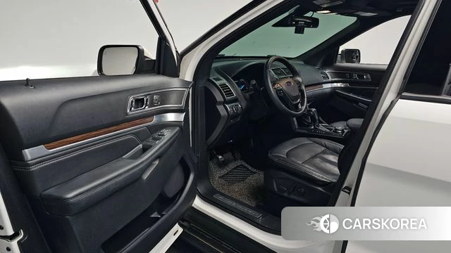 Ford Explorer id 3899517 из Кореи 20