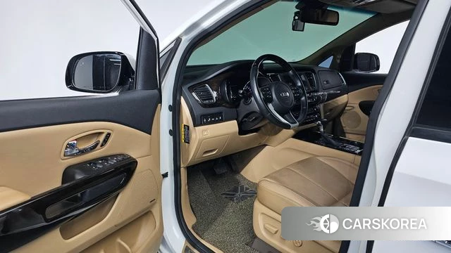 Kia The New Carnival id 4568726 из Кореи 20