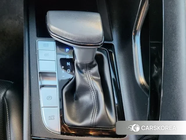 Hyundai Avante Hybrid (CN7) id 3443474 из Кореи 17