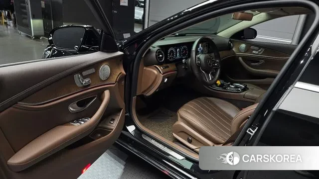 Mercedes-Benz E-Class W213 id 3412938 из Кореи 20