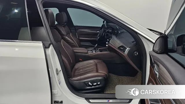 BMW 6 Series GT (G32) id 3139174 из Кореи 20