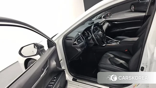 Toyota Camry (XV70) id 3494566 из Кореи 20