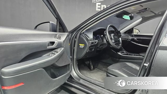Hyundai Sonata (DN8) id 4693802 из Кореи 32