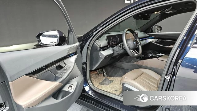 BMW 5 Series (G60) id 4280676 из Кореи 31
