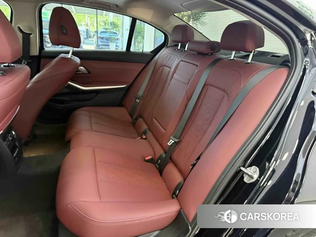 BMW 3 series id 4313702 из Китая 23