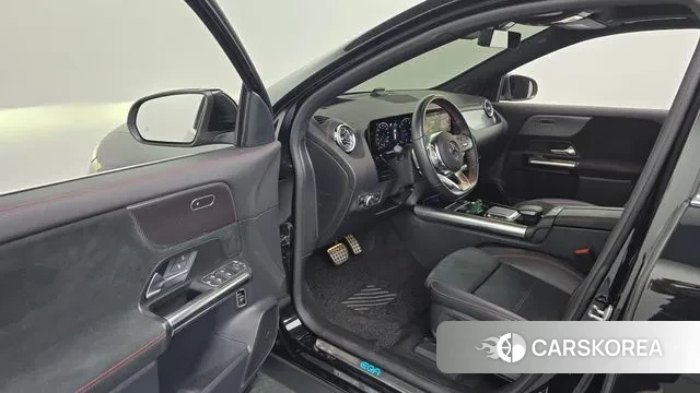 Mercedes-Benz EQA H243 id 3058566 из Кореи 20