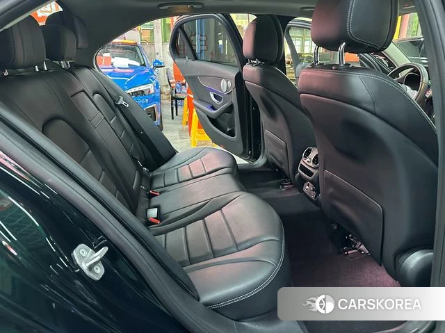 Mercedes-Benz Class C id 4238114 из Китая 19