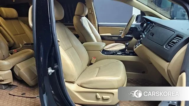 Kia The New Carnival id 3647148 из Кореи 20