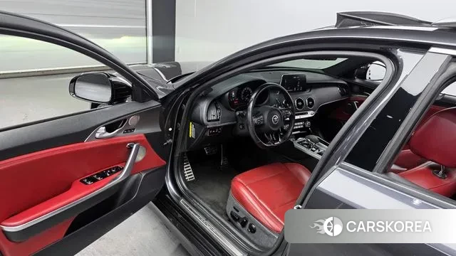 Kia Stinger id 3601985 из Кореи 20