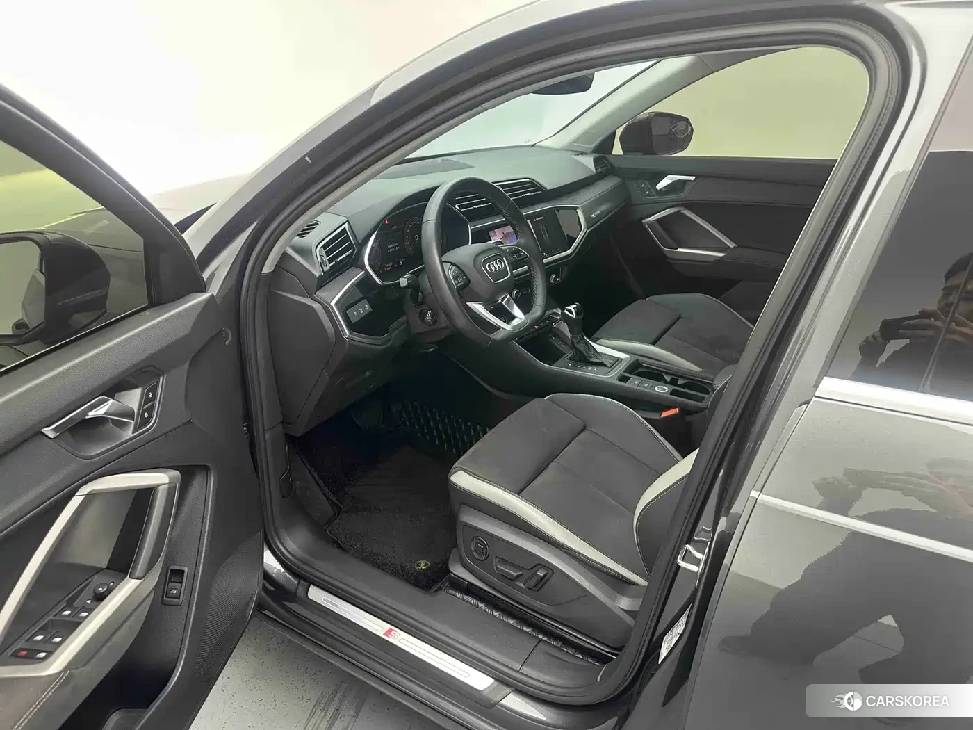 Audi Q3 id 4644586 из Китая 20