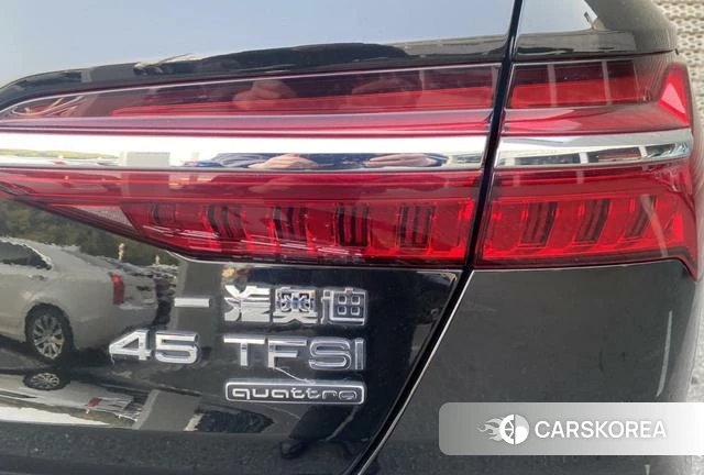 Audi A6L id 4314079 из Китая 16