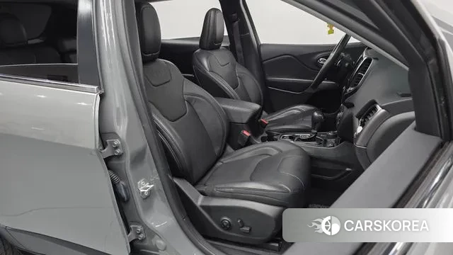 Jeep Cherokee (KL) id 3421530 из Кореи 20