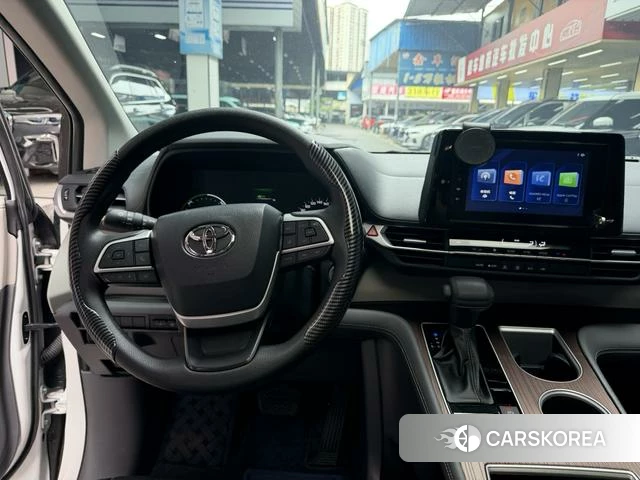 Toyota Saina id 4276282 из Китая 21