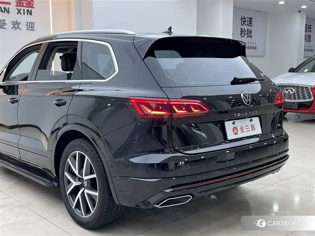 Volkswagen Touareg id 4577448 из Китая 35