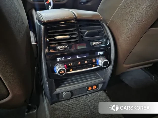 BMW 5 Series (G30) id 3665138 из Кореи 20