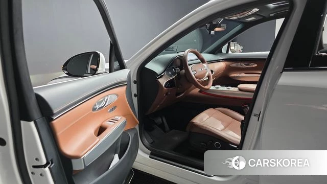 Genesis GV70 id 3904277 из Кореи 20