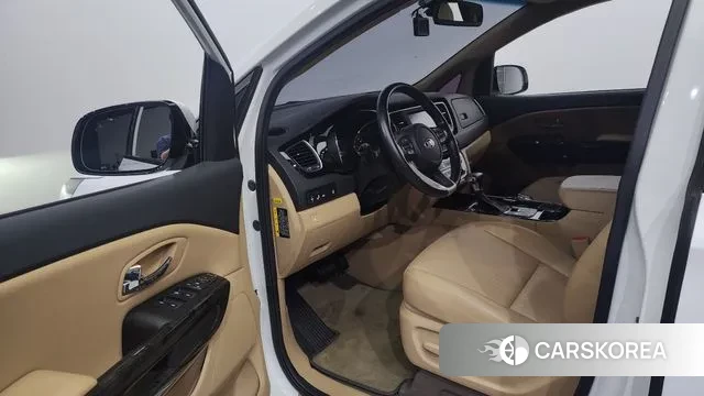 Kia The New Carnival id 3028687 из Кореи 20