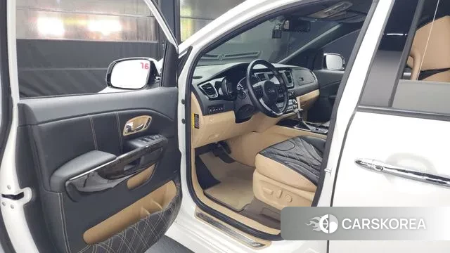 Kia The New Carnival id 3284183 из Кореи 20