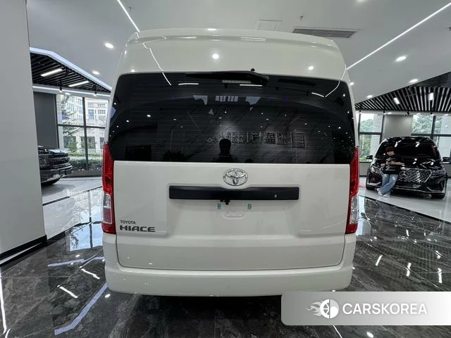 Toyota Hiace id 4239637 из Китая 14