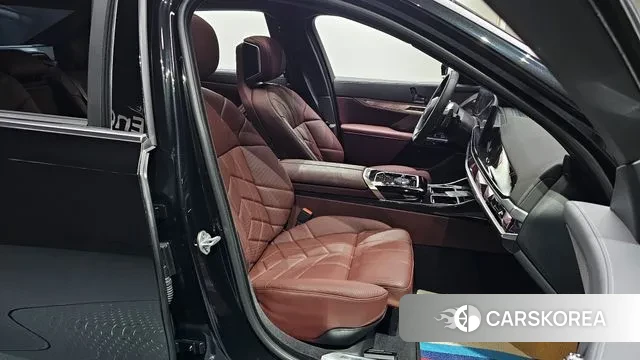 BMW 7 Series (G70) id 3341267 из Кореи 20