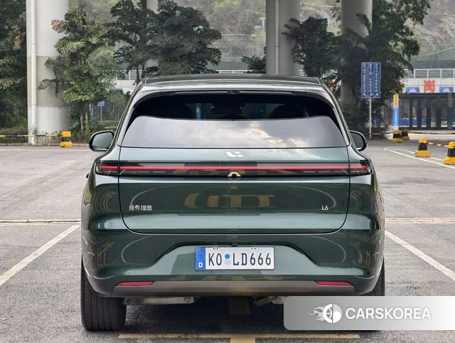 Ideal car Ideal L6 id 4235452 из Китая 19