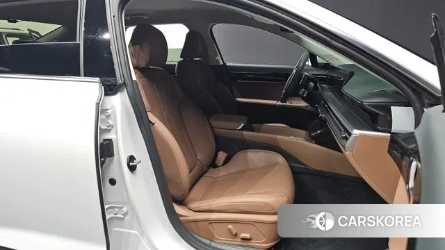 Hyundai Grandeur (GN7) id 3670586 из Кореи 20