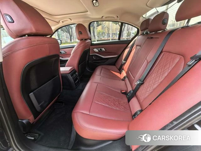 BMW 3 series id 4276726 из Китая 10