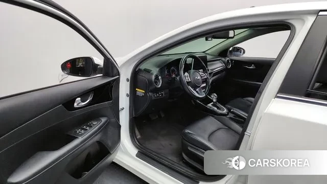 Kia Come New K3 id 3630767 из Кореи 20