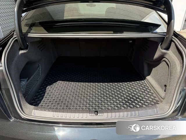 Audi A6L id 4314468 из Китая 20