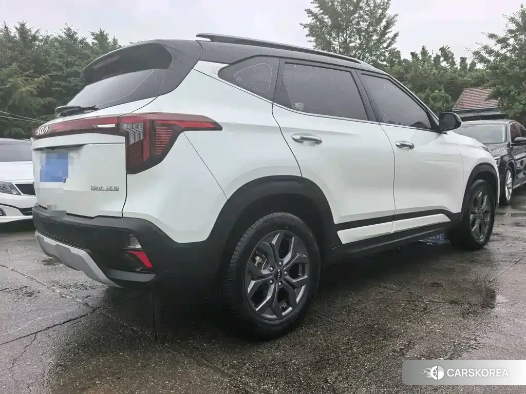Kia Seltos id 4686190 из Китая 18