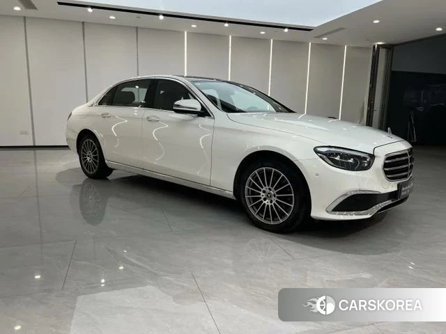 Mercedes-Benz E-class id 4265642 из Китая 15