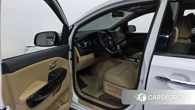 Kia The New Carnival id 4362753 из Кореи 20