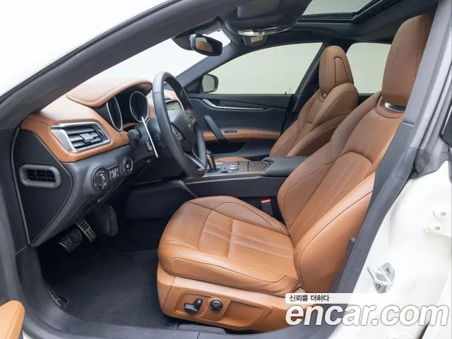 Maserati Ghibli id 2690346 из Кореи 20