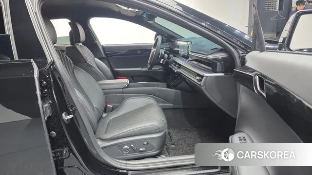 Hyundai Grandeur (GN7) id 3674680 из Кореи 20