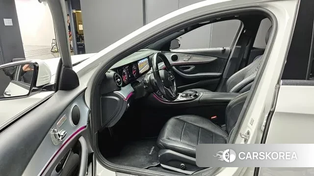 Mercedes-Benz E-Class W213 id 3379987 из Кореи 20