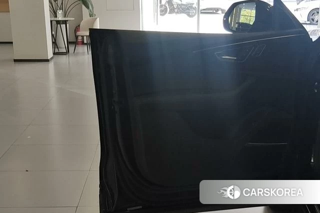 Audi Q8 id 3882254 из Китая 17