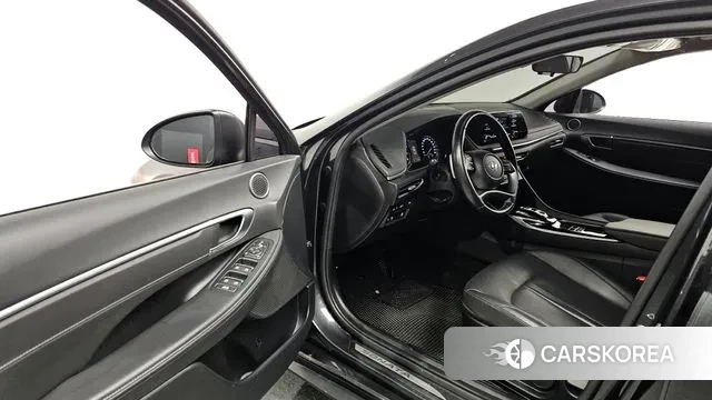 Hyundai Sonata (DN8) id 3650119 из Кореи 20