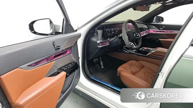 BMW 7 Series (G70) id 3436878 из Кореи 20